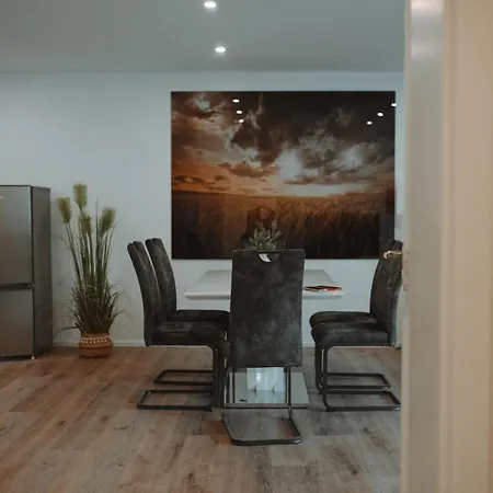 Moderne Bis Zu 6 Personen
