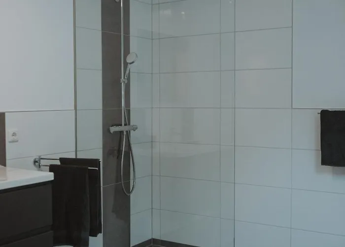 דירה Moderne Bis Zu 6 Personen *